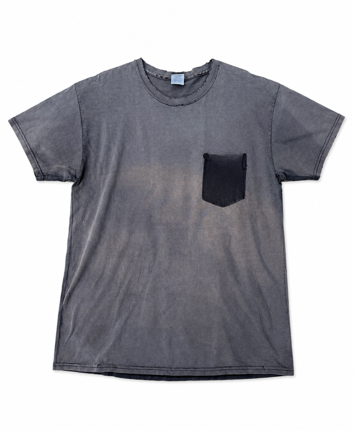 Vintage blank pocket tee size L